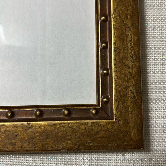 MILBURN Vintage Style Gold Brass Tone 5 x 7 Picture Frame - Picture 11 of 11